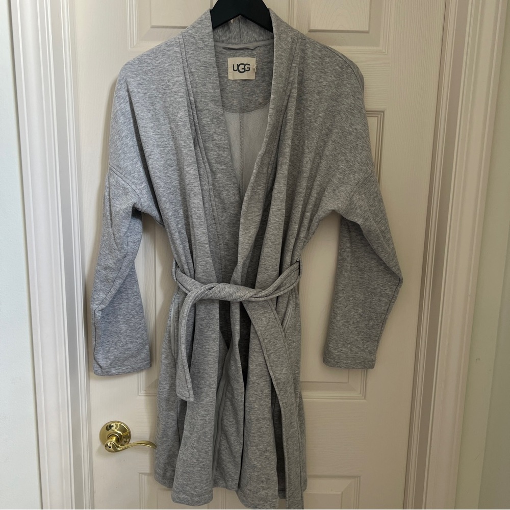 UGG Light Heather Gray Wrap Robe with Self Tie Belt - Picture 1 of 6